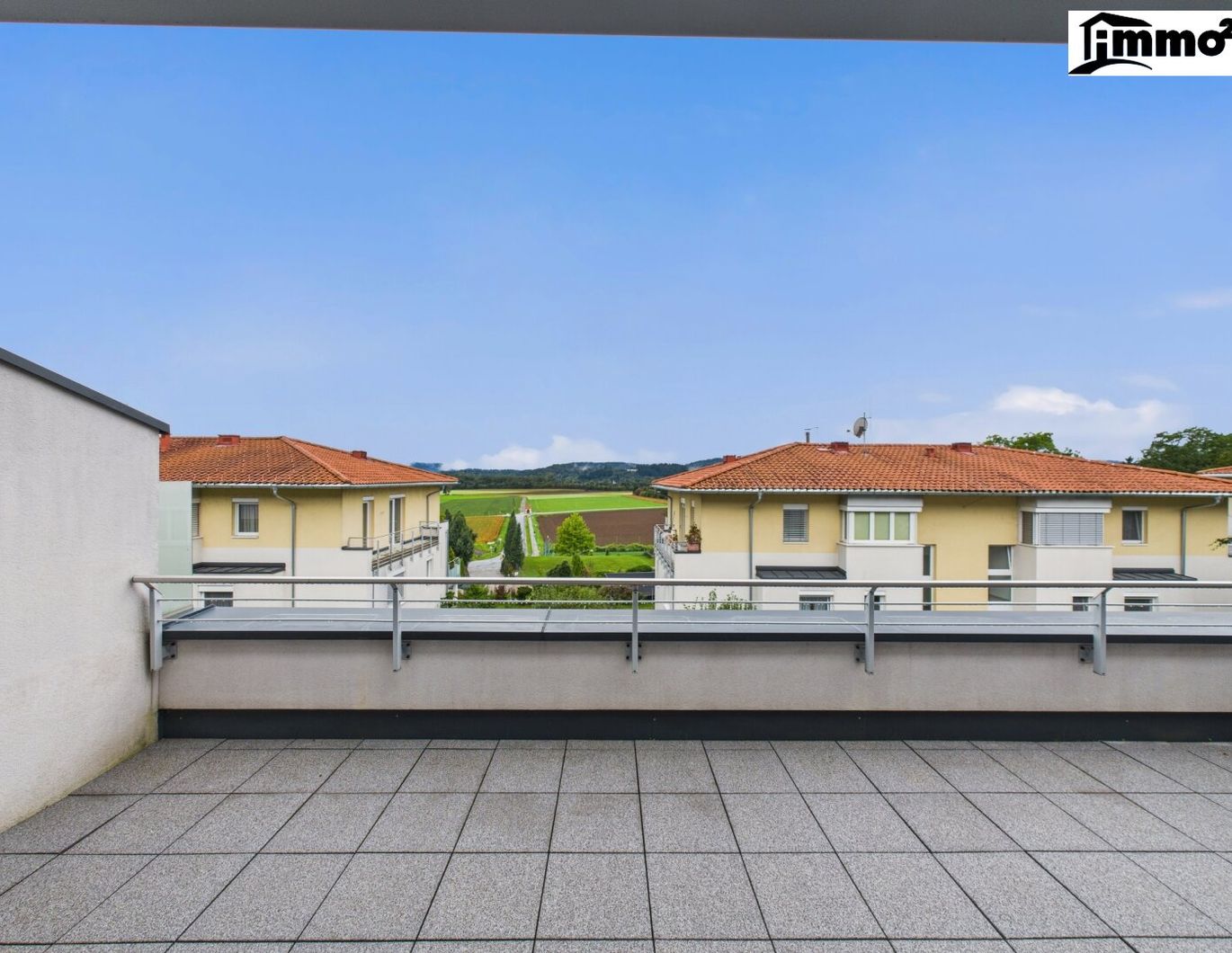 Ankommen und genießen. Traumhafte 4-Zimmer Wohnung mit herrlichem Ausblick
