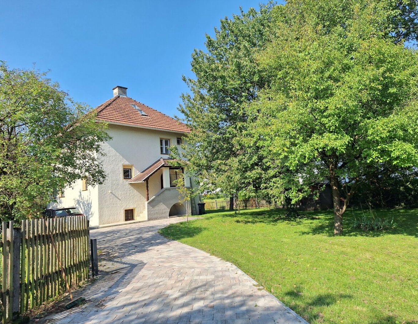 Entzückendes Einfamilienhaus mit Gartenparadies!