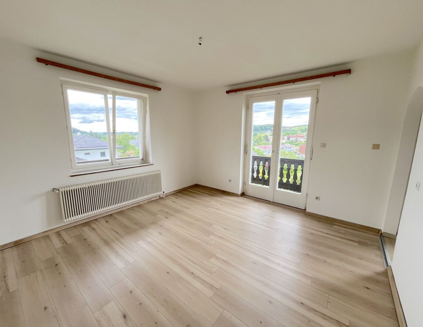 Sonnige 2-Zimmer Wohnung mit Balkon und Garten in Eggersdorf