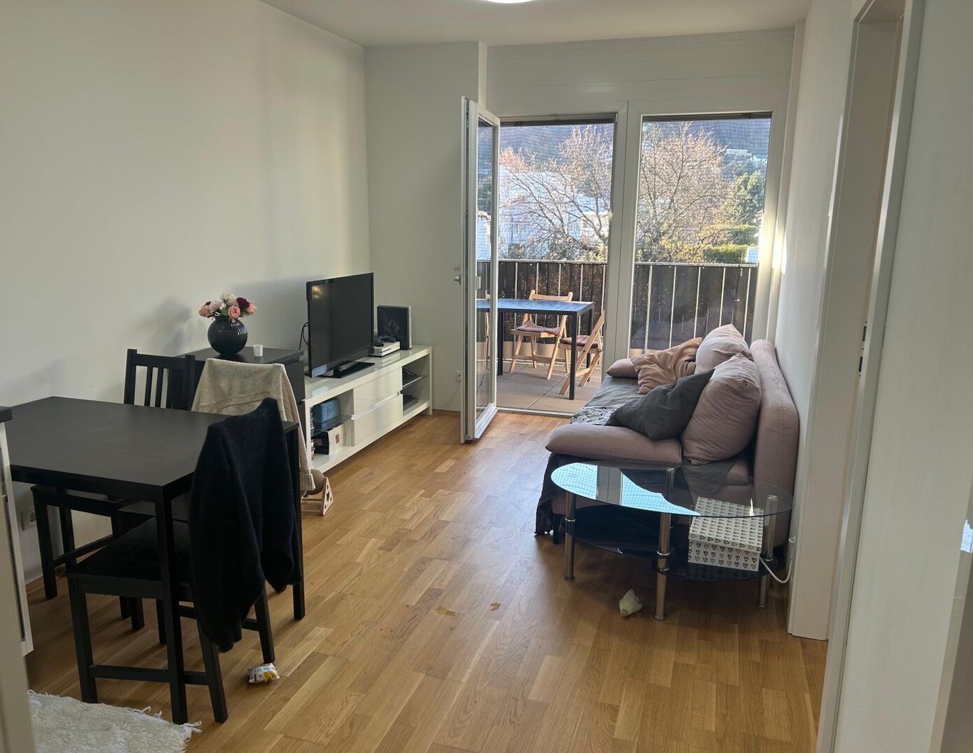 Ideal aufgeteilte 2-Zimmer-Wohnung mit einem großen Balkon in Grünruhelage in Gösting in sehr guter Lage