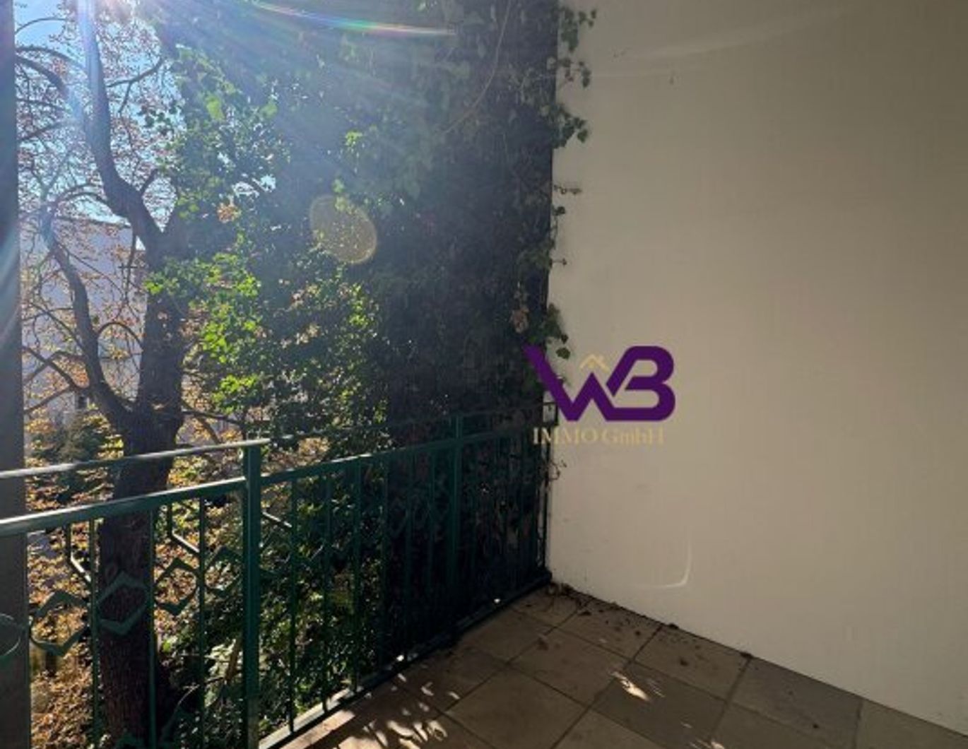 3,5-Zimmer-Altbauwohnung mit Loggia!