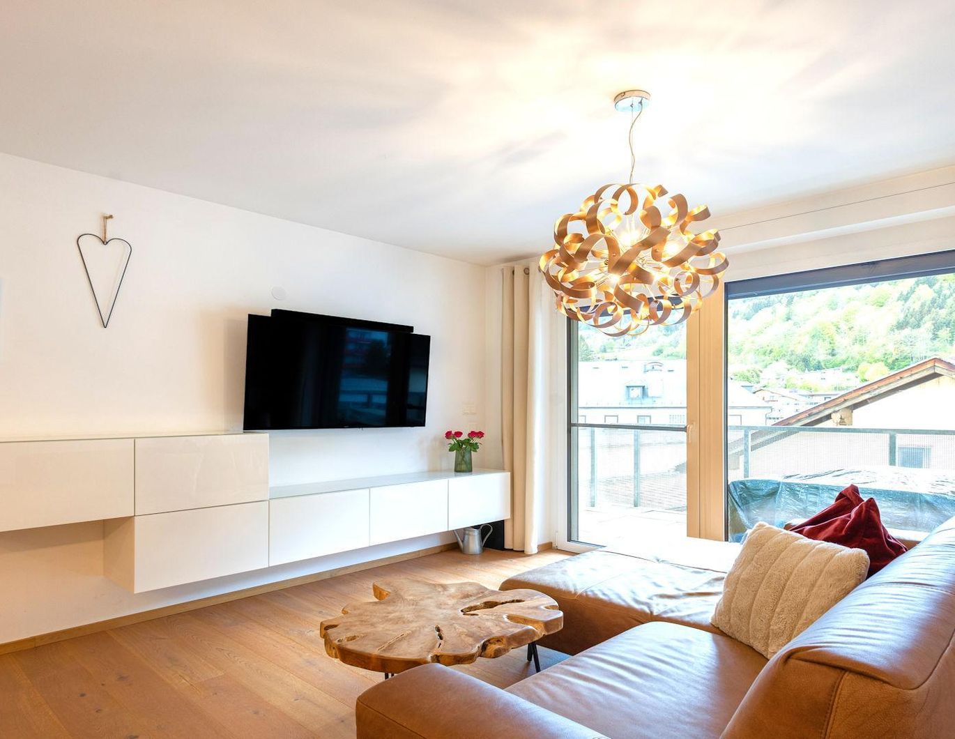 Modernes Wohnen im Dachgeschoss mit 3 Zimmern