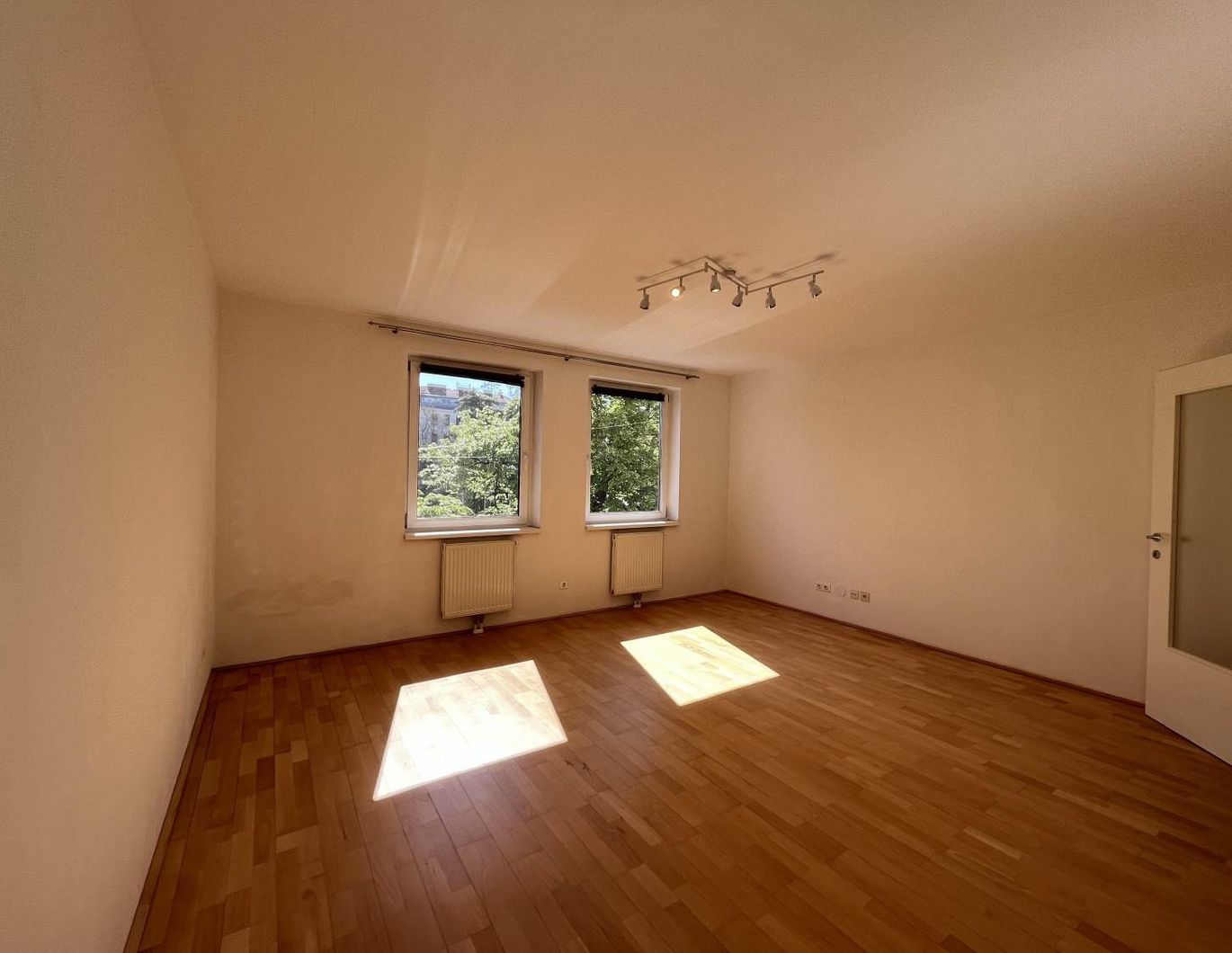 Wohnen beim Schubertpark - Helle Einzimmerwohnung in guter Lage!