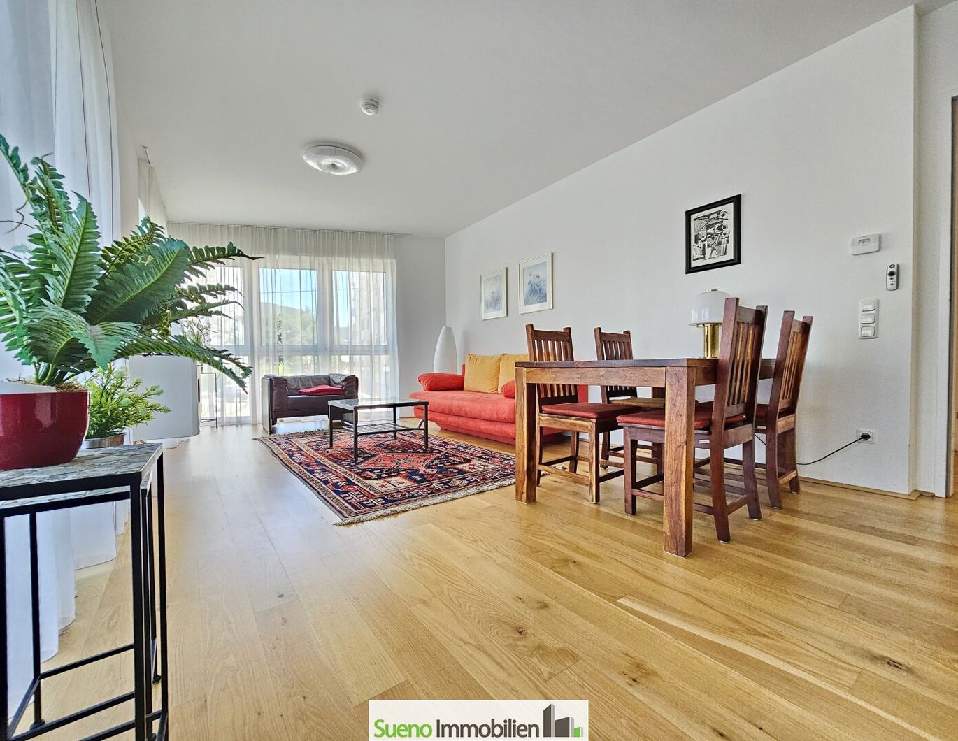 Premium Wohnung in Urfahr mit mega Balkon, Stellplatz, Gemeinschaftspool