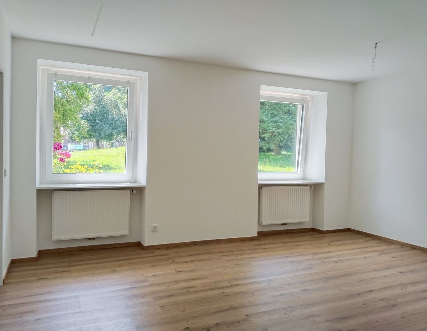 Modern sanierte 3,5-Zimmer-Wohnung in Toplage nahe Bauernbergpark!