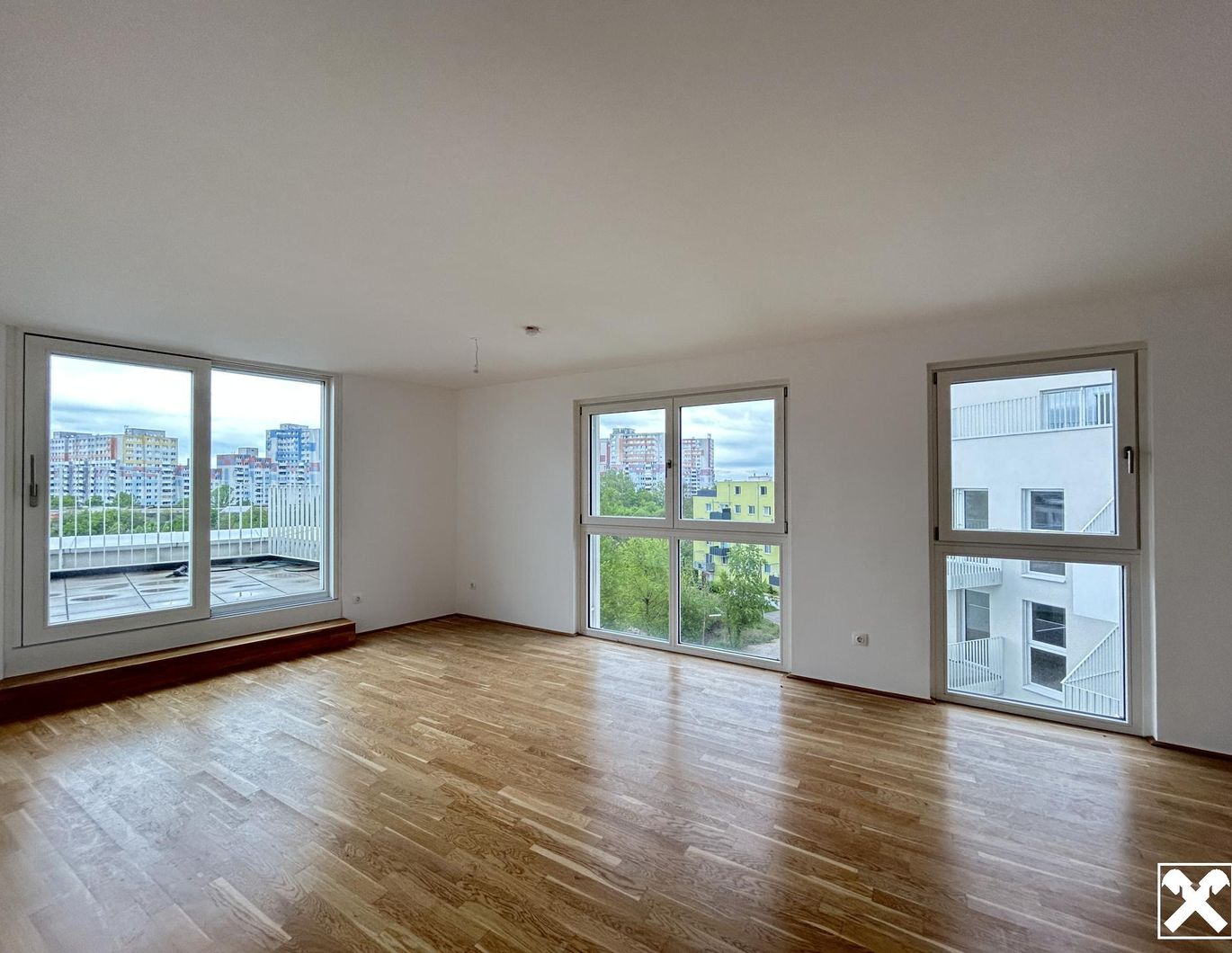 Exklusive 3-Zimmer-Wohnung mit Terrasse & Dachgarten - Erstbezug!