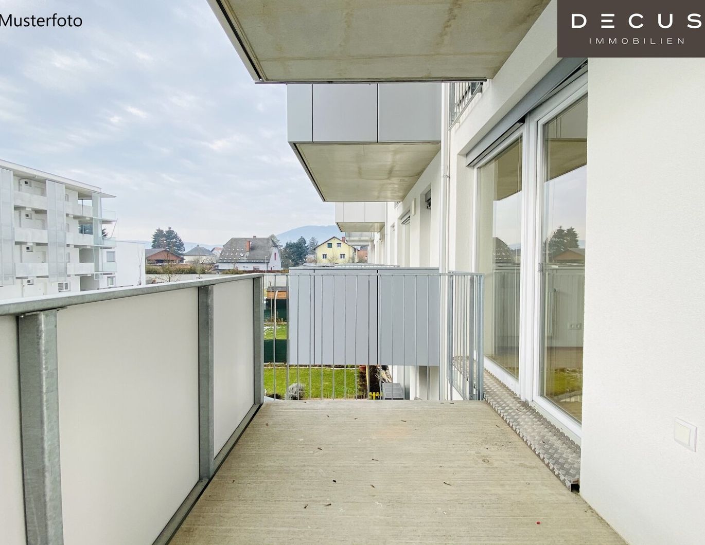| SEHR GUT AUFGETEILT | 2 ZIMMERWOHNUNG | ULMENHOF