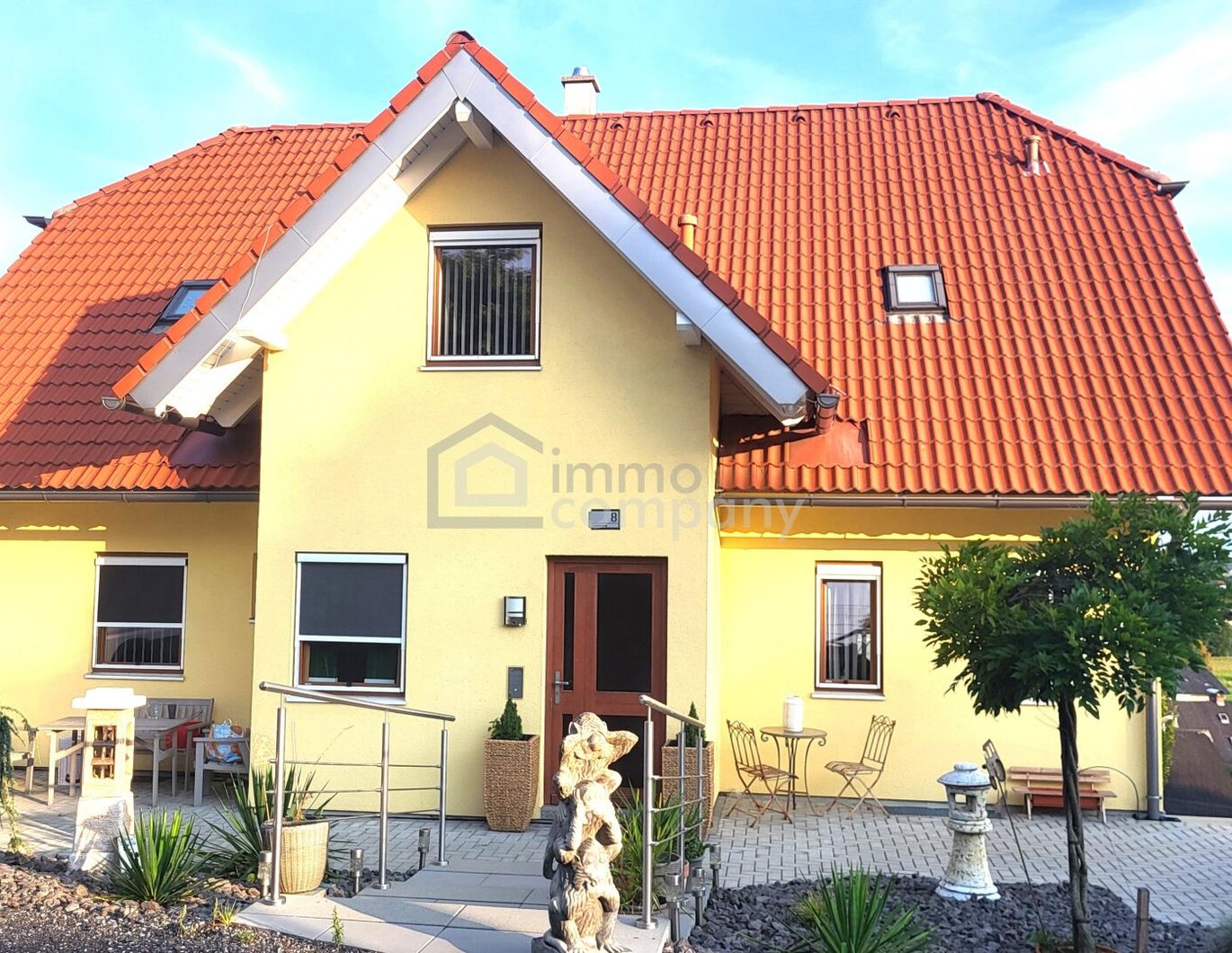 Wohnen in ruhiger Sackgasse: Panoramablick und viel Platz für die ganze Familie