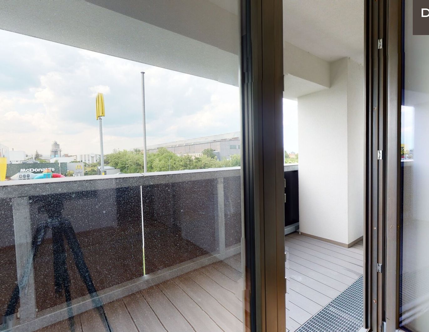 ANLEGERWOHNUNG - ZENTRAL BEGEHBARE ZWEIZIMMERWOHNUNG MIT LOGGIA - WIENER NEUSTADT