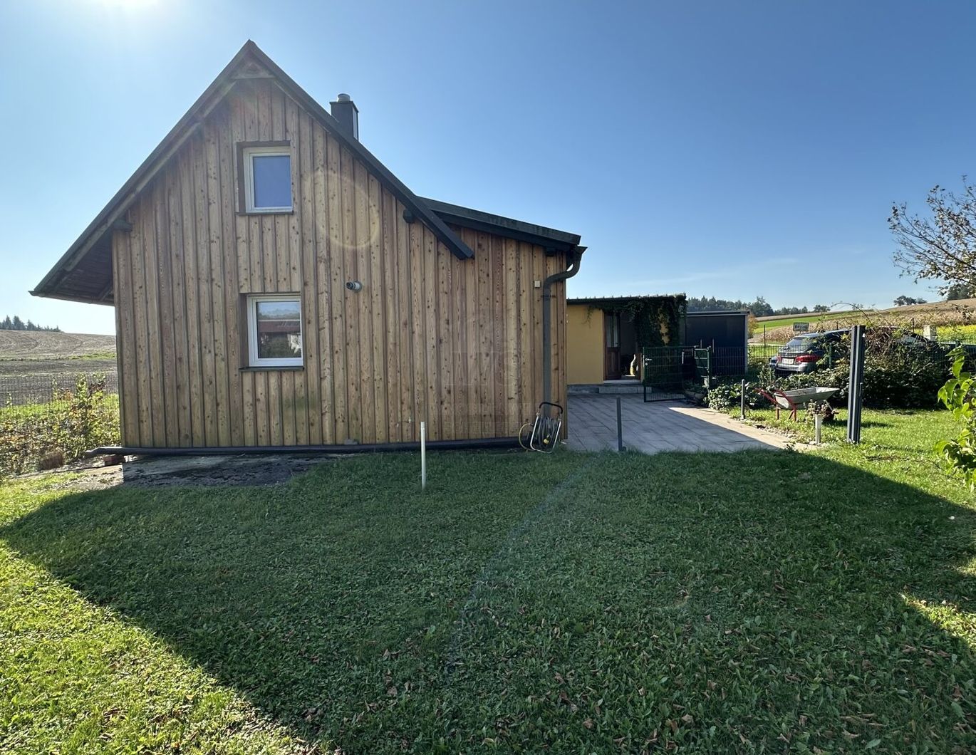 Bungalow mitten im Grünen und ruhiger Lage (Verkauft)