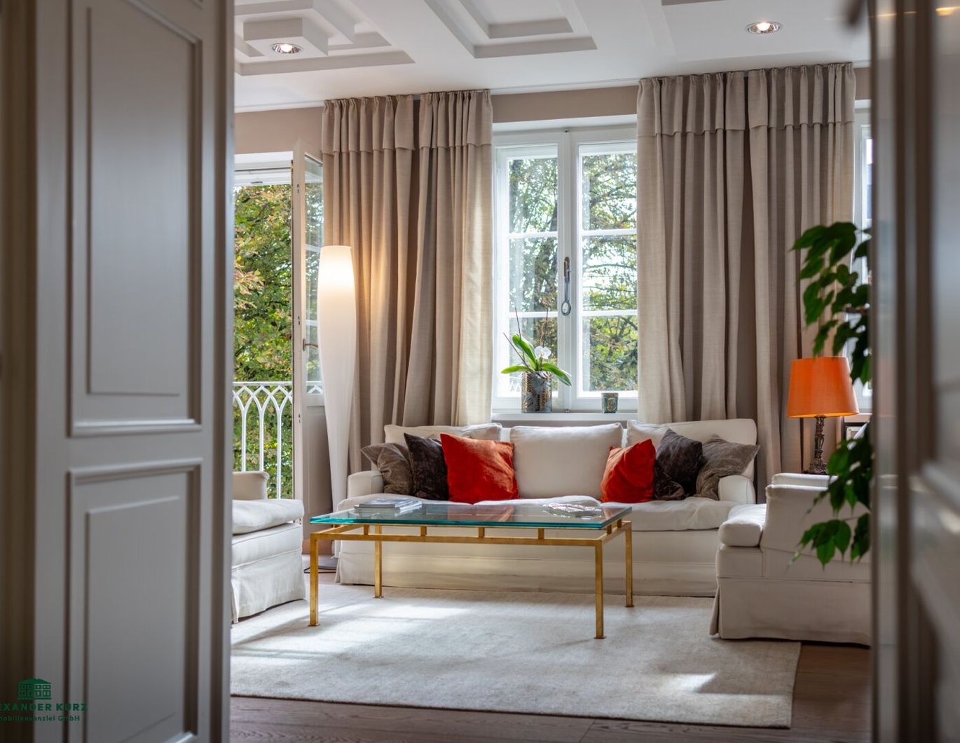 Exklusive Altbauwohnung mit Festungsblick