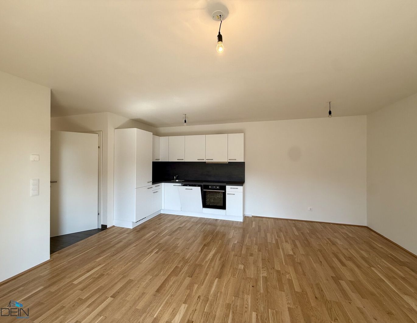 NEU! TRAUMHAFTE 3 ZIMMER NEUBAUWOHNUNG MIT EINER LOGGIA BEIM BADETEICH SÜSSENBRUNN!