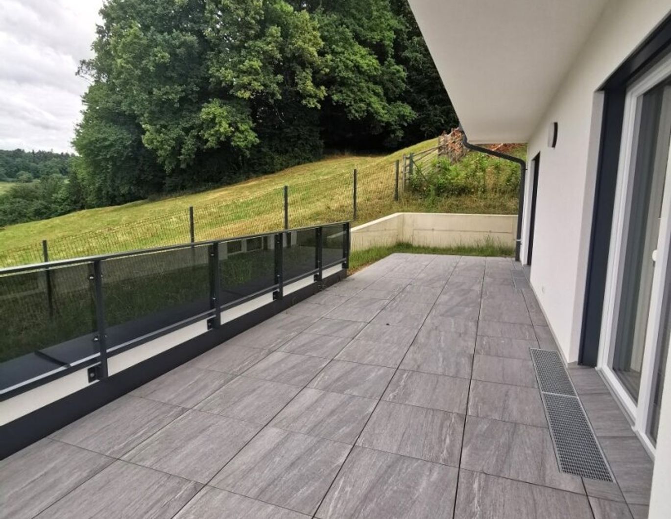 Erstbezug Nähe LKH: Luxuriöse 4-Zimmer-Gartenwohnung nahe Leechwald - bezugsbereit! Sonderaktion: 35 % Anzahlung - Restkaufpreis in 5 Jahren