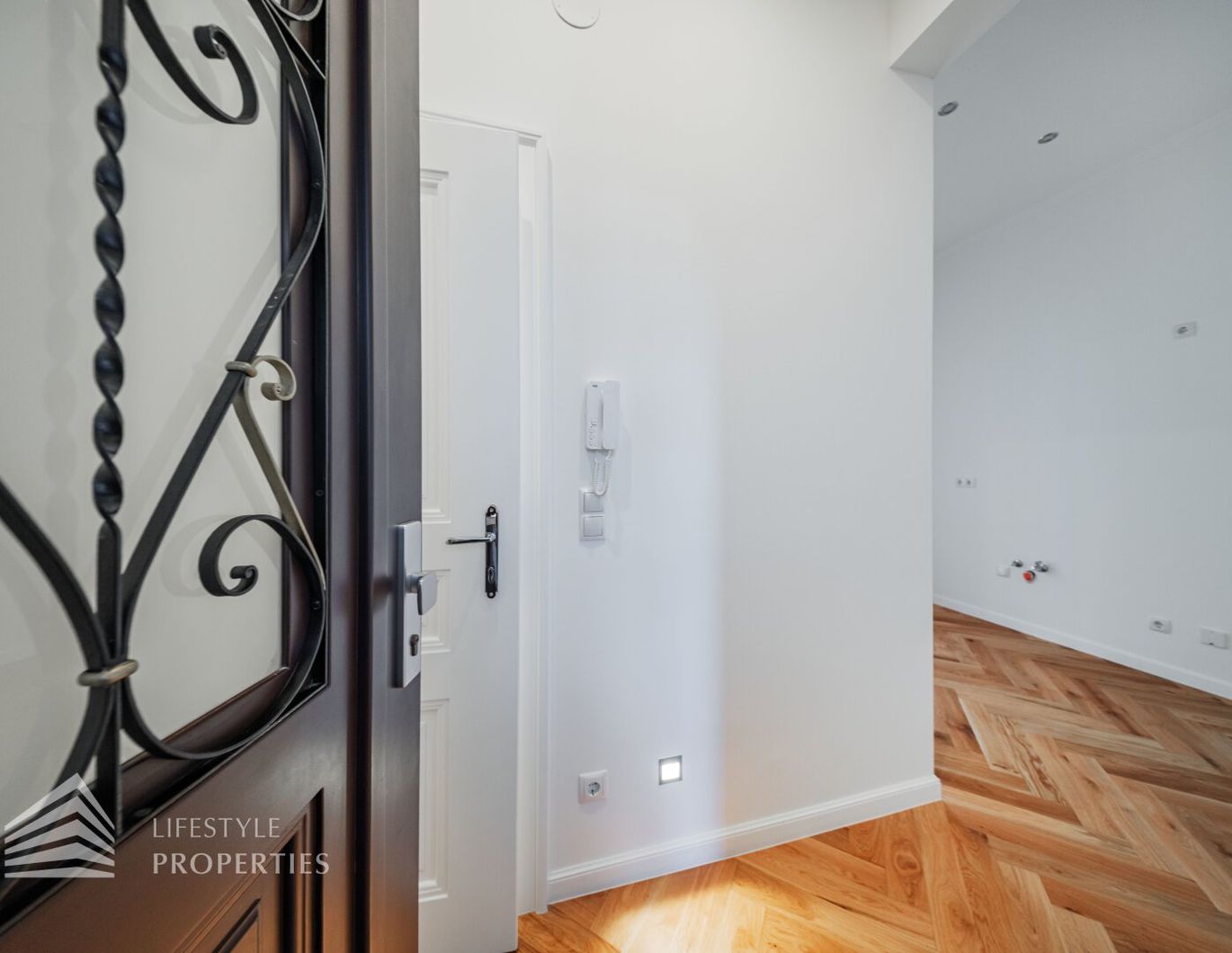 Erstbezug, helle 3-Zimmer Wohnung, Nähe Wilhelminenspital