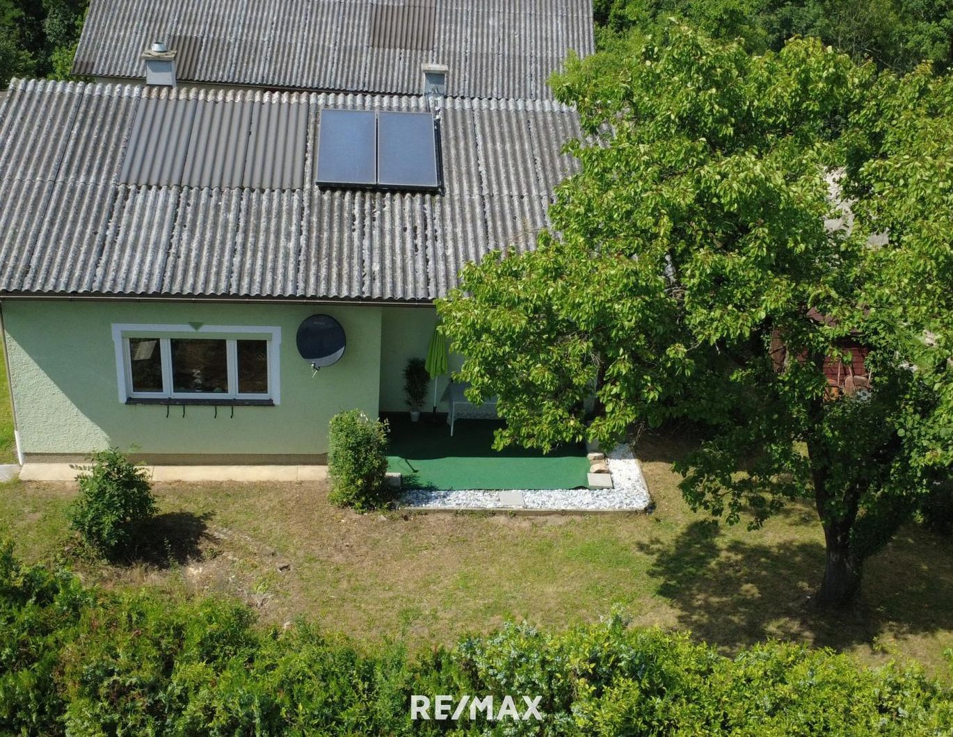 Wohnglück in Haunoldstein - renovierter Bungalow in ruhiger Siedlungslage