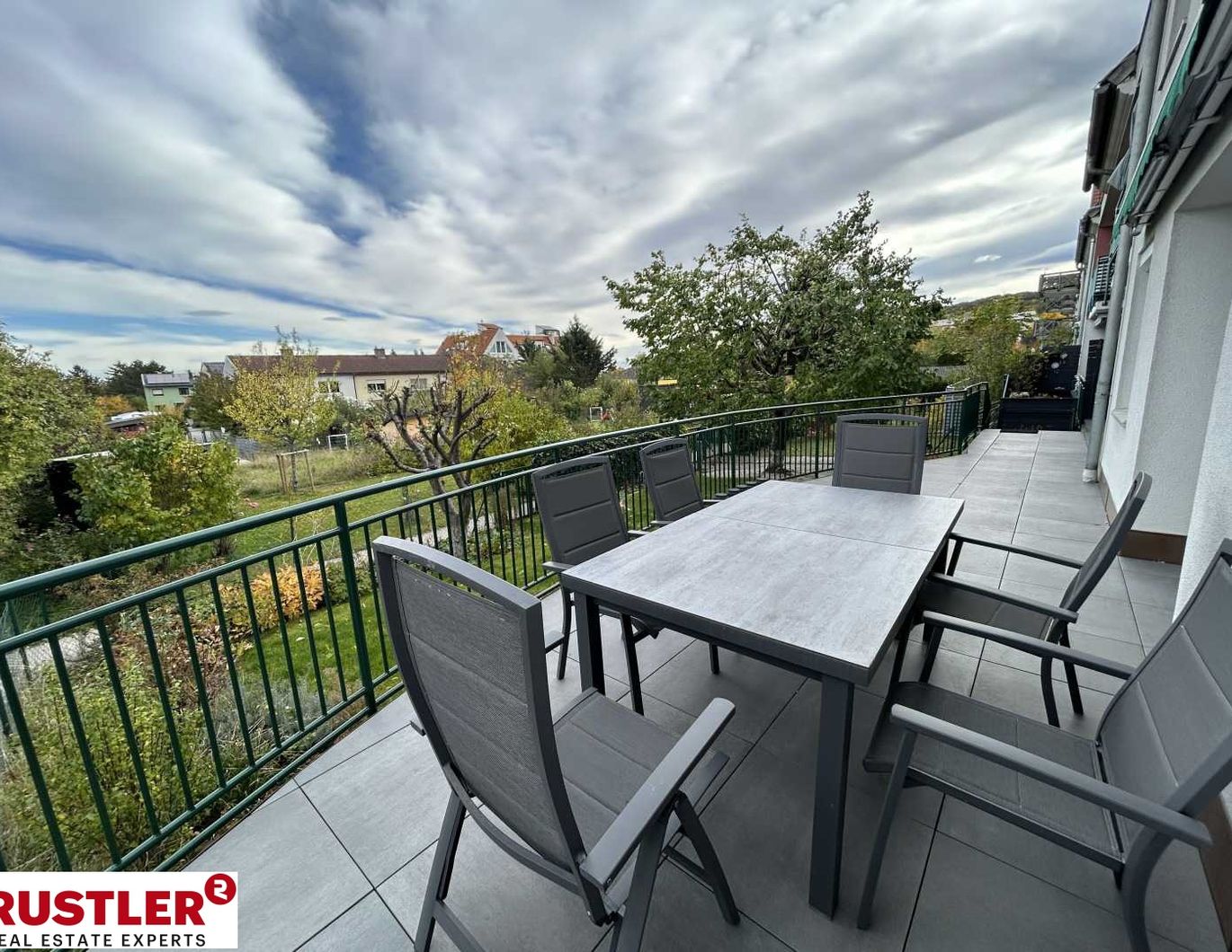 Eine Wohnung wie keine Zweite: Garten, Wohlgefühl und Größzügigkeit