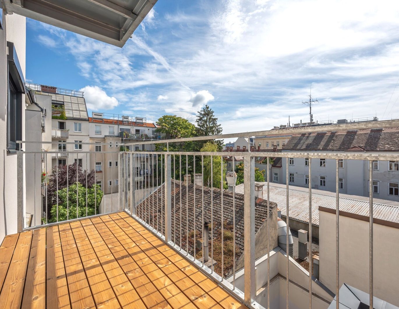 ++NEU++3-Zimmer-Erstbezug mit Balkon in ruhiger Lage - Luftwärmepumpe