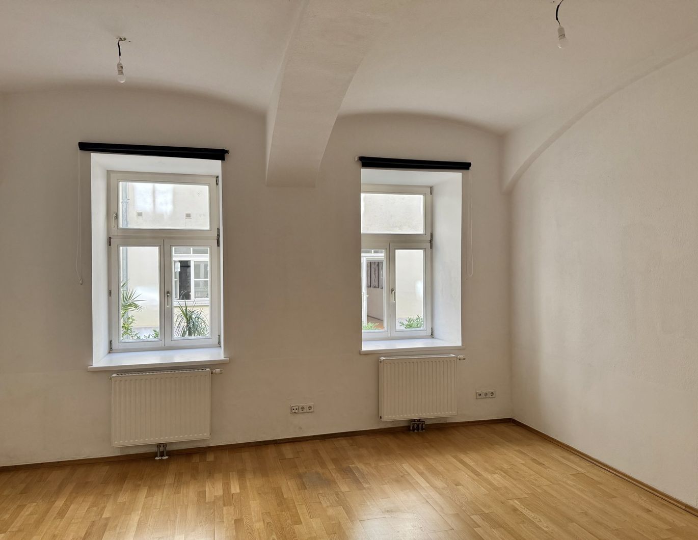 Wunderschöner Altbau zwischen Schlossquadrat und Naschmarkt