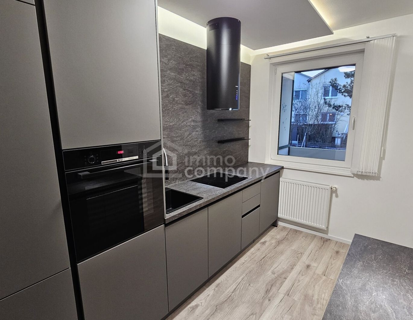 Erstbezug nach Renovierung! 2-Zimmer-Wohnung mit eigener Luftwärmepumpe in Weigelsdorf!