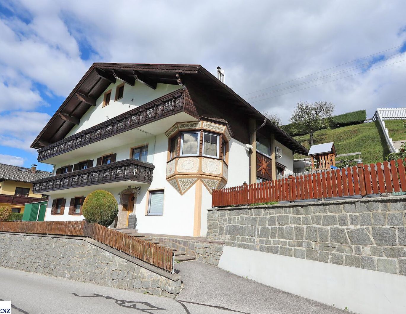 Großes Mehrgenerationenhaus (bis zu 3 Wohneinheiten) in Steinach am Brenner zu verkaufen - Ihr neues Zuhause wartet!