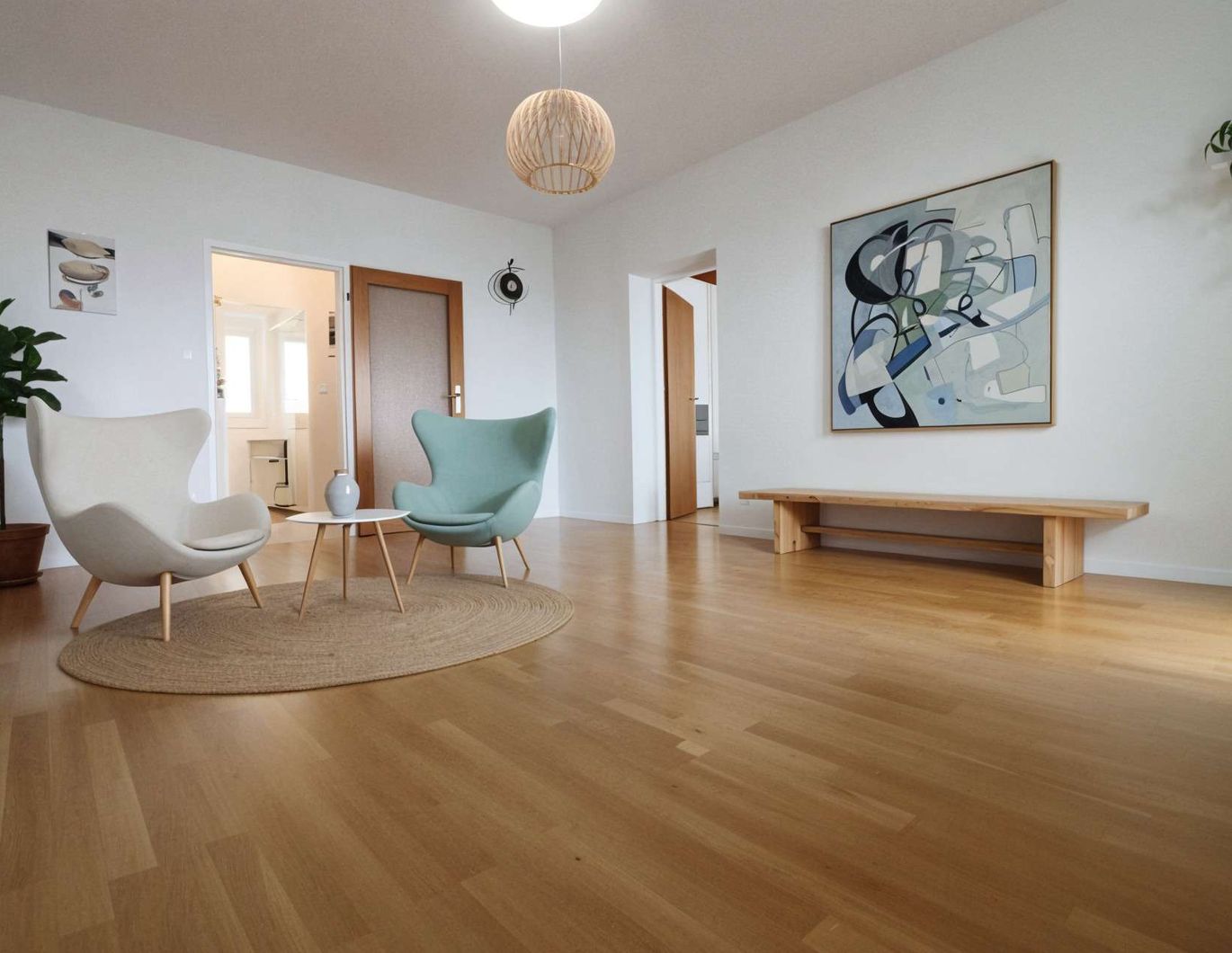 Familienwohnung in Bahnhofnähe - in saniertem Gebäude mit Luftwärmepumpe und PV