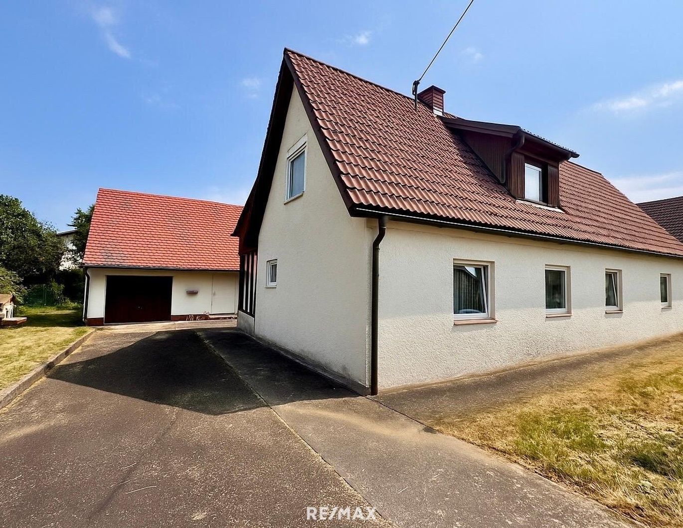 Sanierungsbedürftiges Haus in beliebter Wohnlage