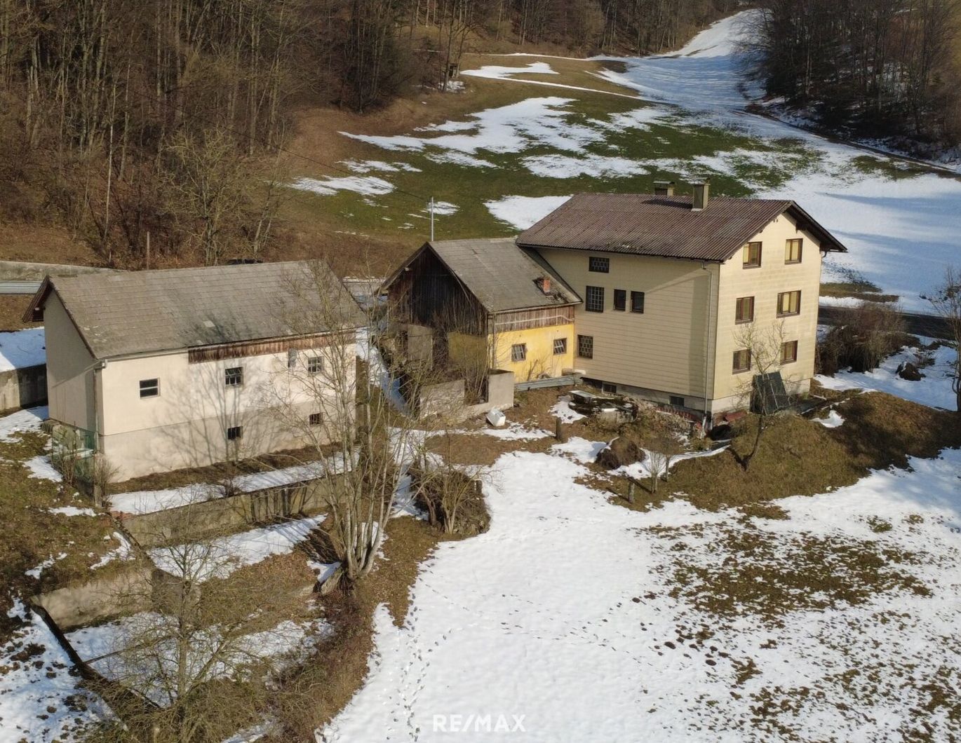 Großzügige Liegenschaft in Kirchberggegend