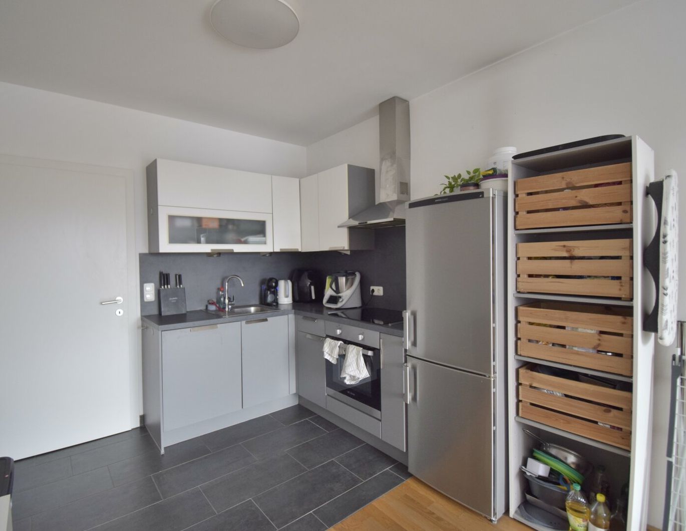 MODERNE WOHNUNG NÄHE JKU - WG GEEIGNET