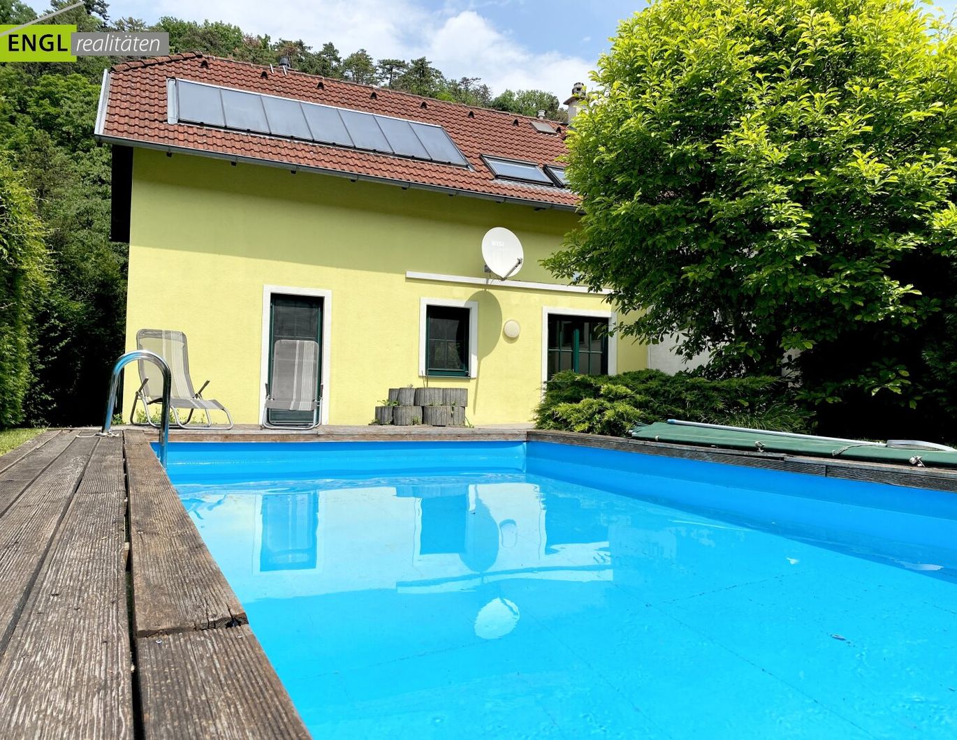Doppelhaushälfte Hinterbrühl/Weissenbach mit Pool großer Terrasse und gemütlichen Garten