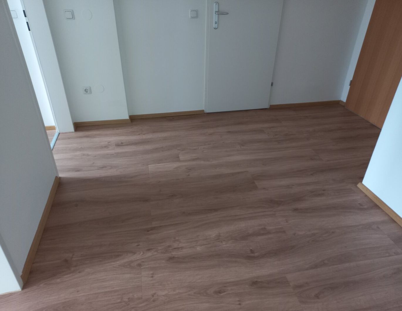 schöne 2-Raum Wohnung mit neuem Bad in guter Lage