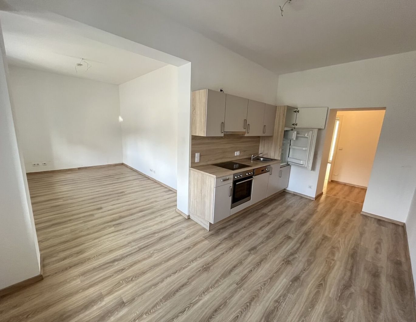 ++Knittelfeld: Geräumige 3-Zimmer-Mietwohnung mit Terrasse in zentrumsnaher Lage++