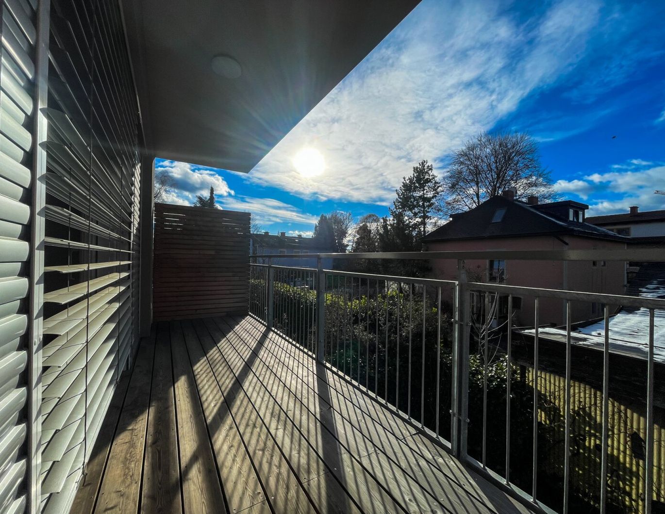NEUBAU I TOP LAGE I SÜD/WEST TERRASSE I CARPORT I MODERN I SEHR HELL I ST.PETER I TOP GRUNDRISS I MODERNES BADEZIMMER I AKTUELL VERMIETET