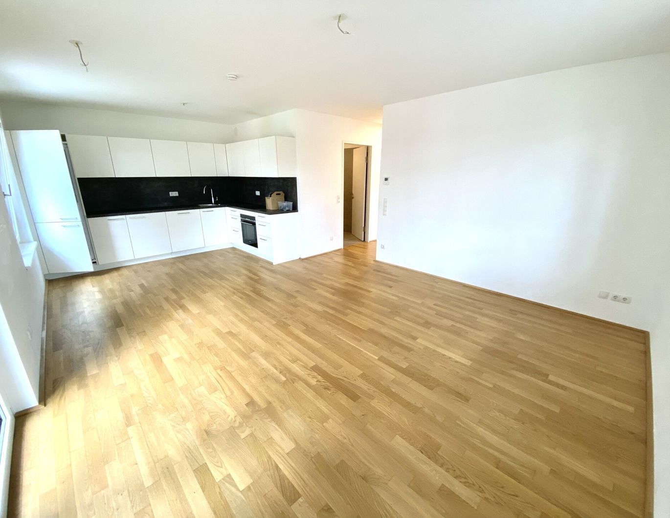 5 IN 22 - 3-Zimmer-Wohnung samt Balkon & Gym & Sauna in U2 Nähe - Miete 1220 Wien