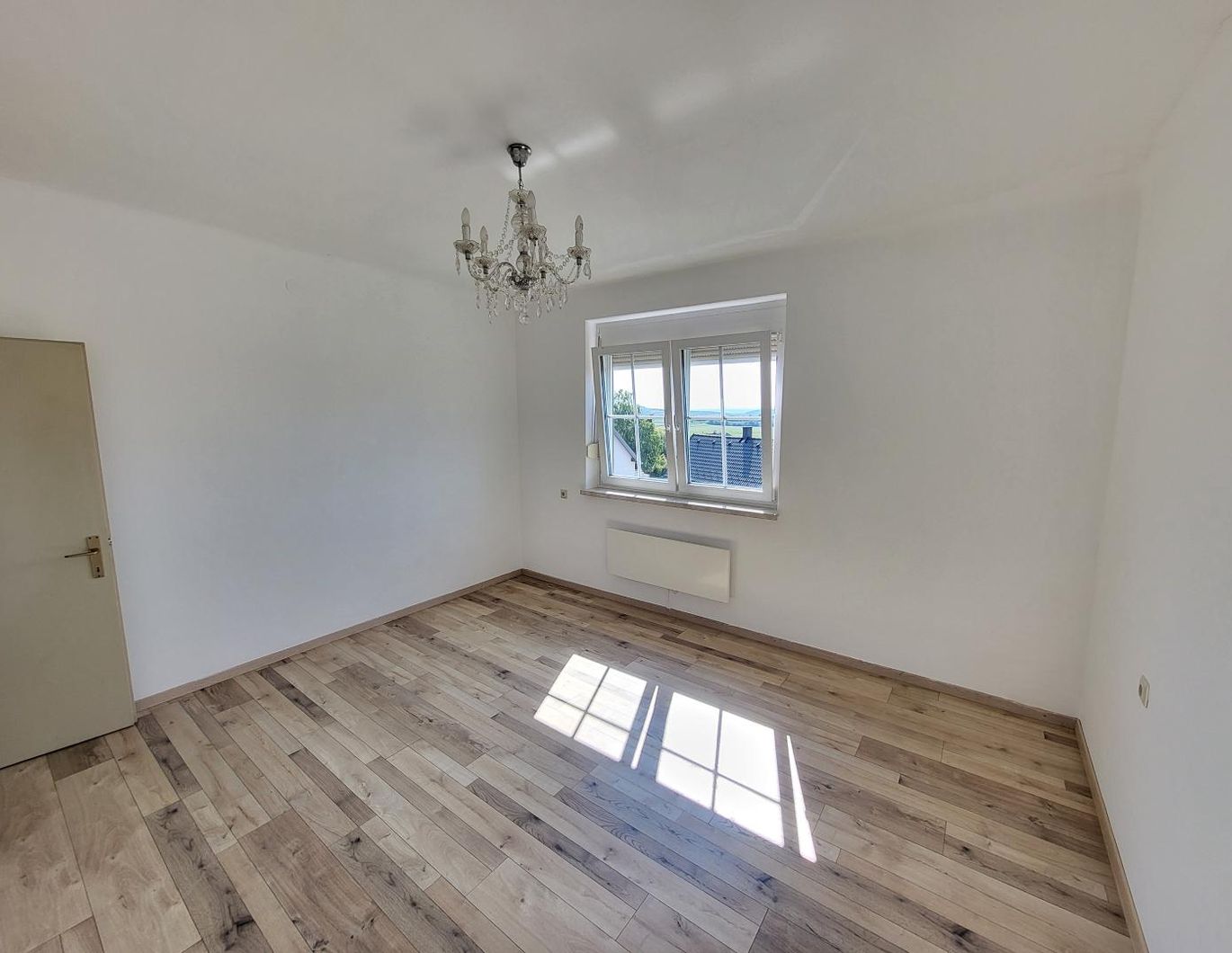 NEUER PREIS! EIGENTUMSWOHNUNG MIT SCHÖNER AUSSICHT UND GEMEINSCHAFTSGARTEN