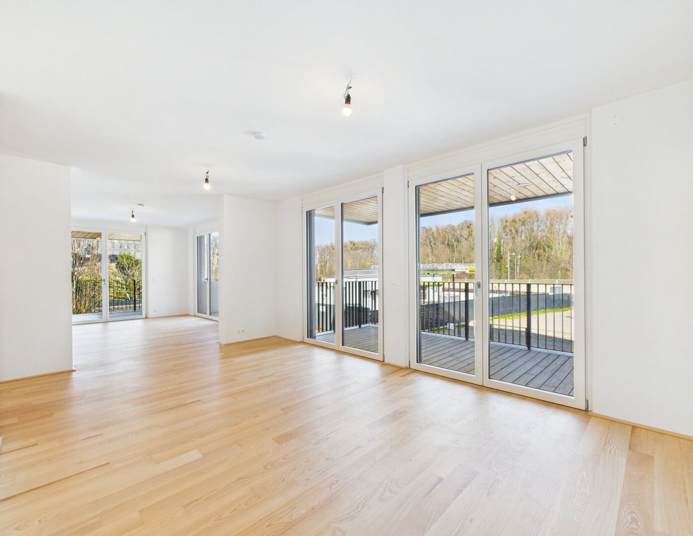 7-Zimmer Wohnung mit Freiflächen | Wohnung kann optional getrennt werden | Klosterneuburg