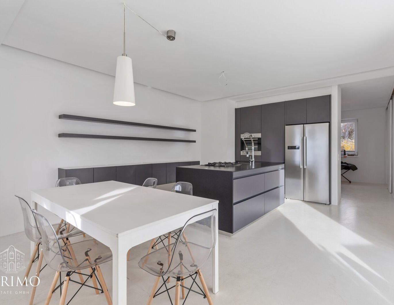 Exklusive Maisonette-Wohnung mit zwei Terrassen, Balkon, Garten, Doppelparkplatz & Fernblick bis in die Berge - Eidenberg