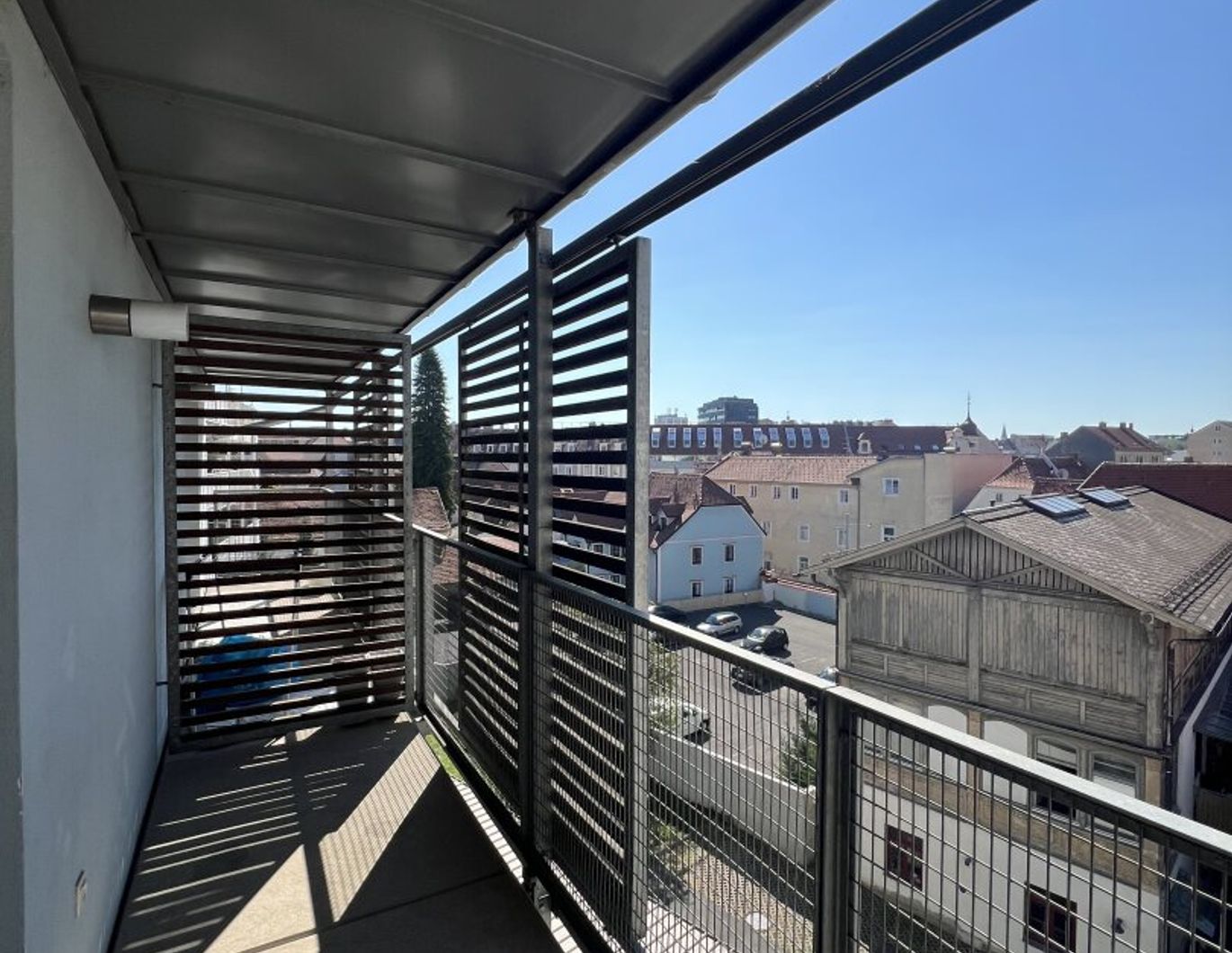 STUDENTENHIT: Tolle Garcionerre in zentraler Lage mit Balkon