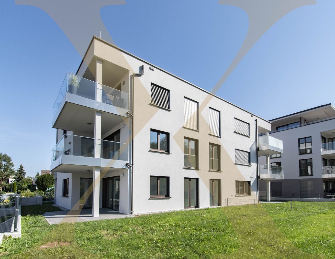 GMUNDEN OSTUFER! Familienfreundliche 4-Zimmer-Wohnung mit Premium-Ausstattung am Traunsee zu verkaufen!
