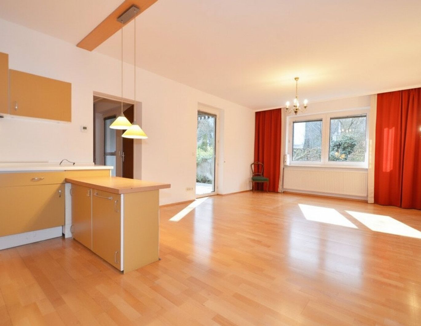 CHRISTOPH CHROMECEK IMMOBILIEN - PERCHTOLDSDORF - Perfekte 2-Zimmerwohnung in Zentrumslage mit Garage!