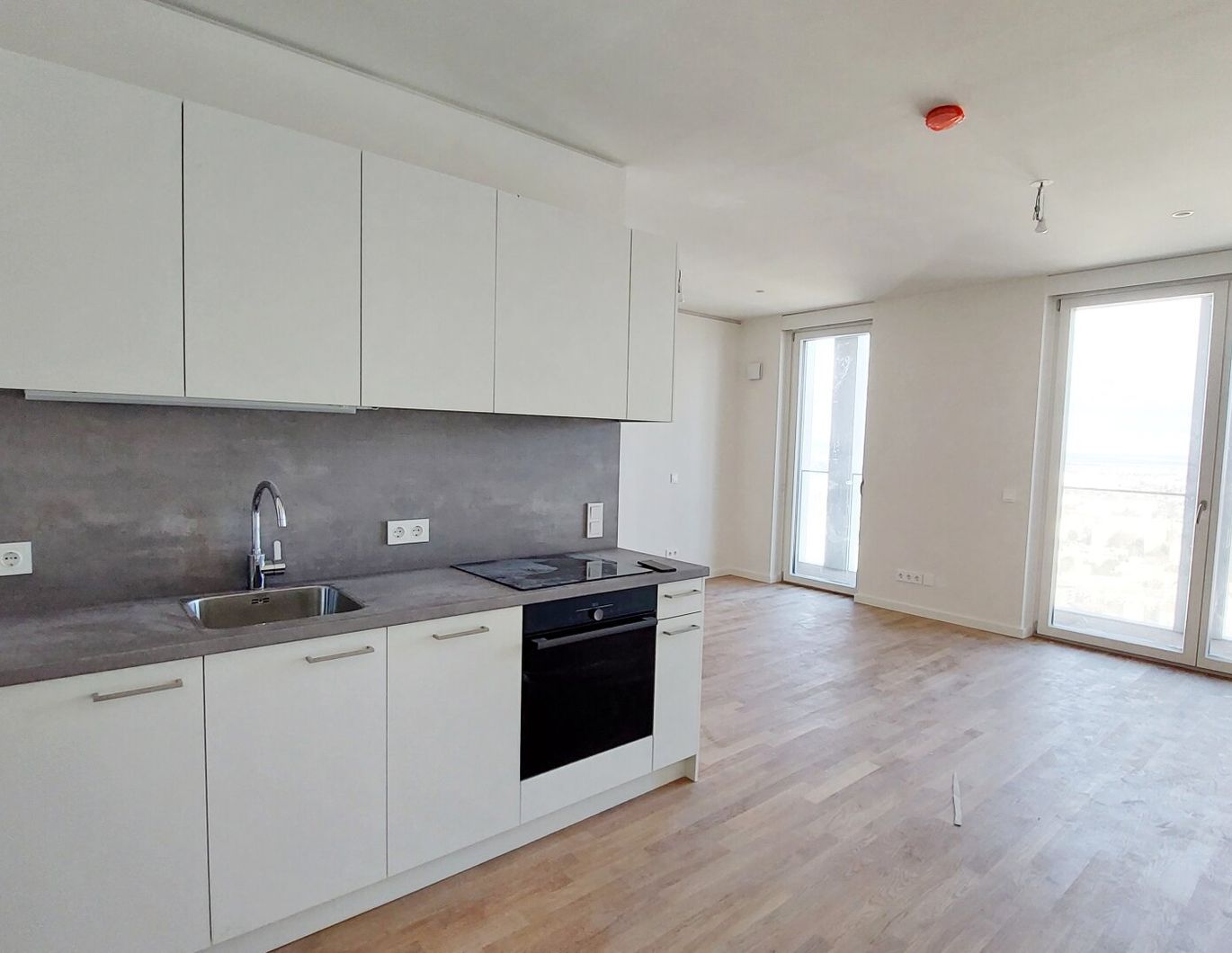 Urbanes Wohnen mit Rooftop Pool, Spa & Skylineblick - TOWER HOMES im V22