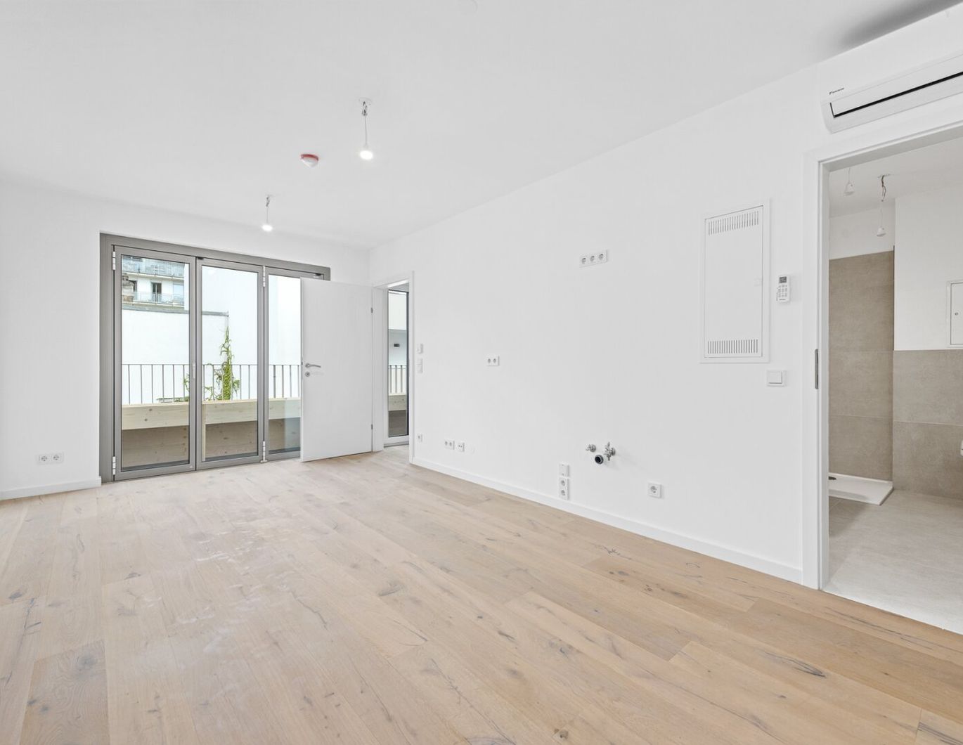 KOMPAKTE 2-ZIMMER WOHNUNG MIT BALKON