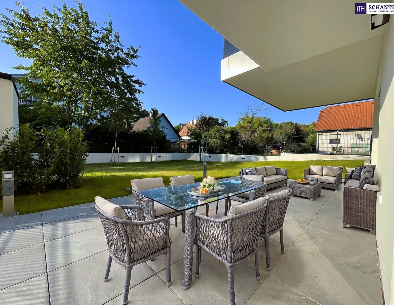 *Summer SALE* Drinnen stilvoll, draußen weitläufig: Großzügige 3-Zimmer Gartenwohnung in ruhiger Umgebung! Ihr grüner Rückzugsort mit Top-Anbindung!