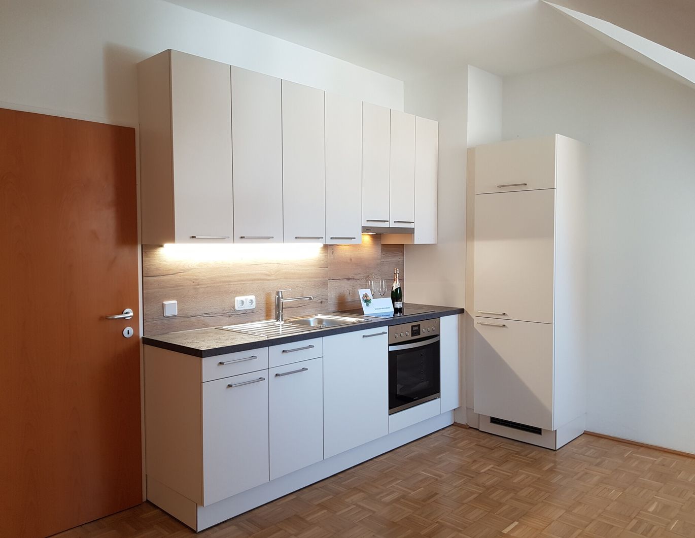 2-Zimmer-Wohnung mit neuer Küche im Ortszentrum