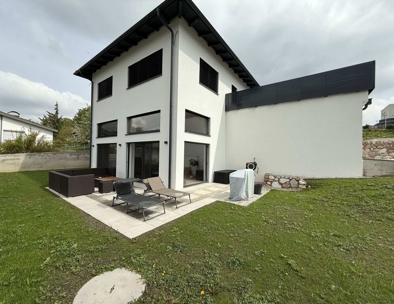 Traumhaftes Einfamilienhaus in Mehrnbach: Terrasse, Garage & Garten!     ‍  ‍  ‍