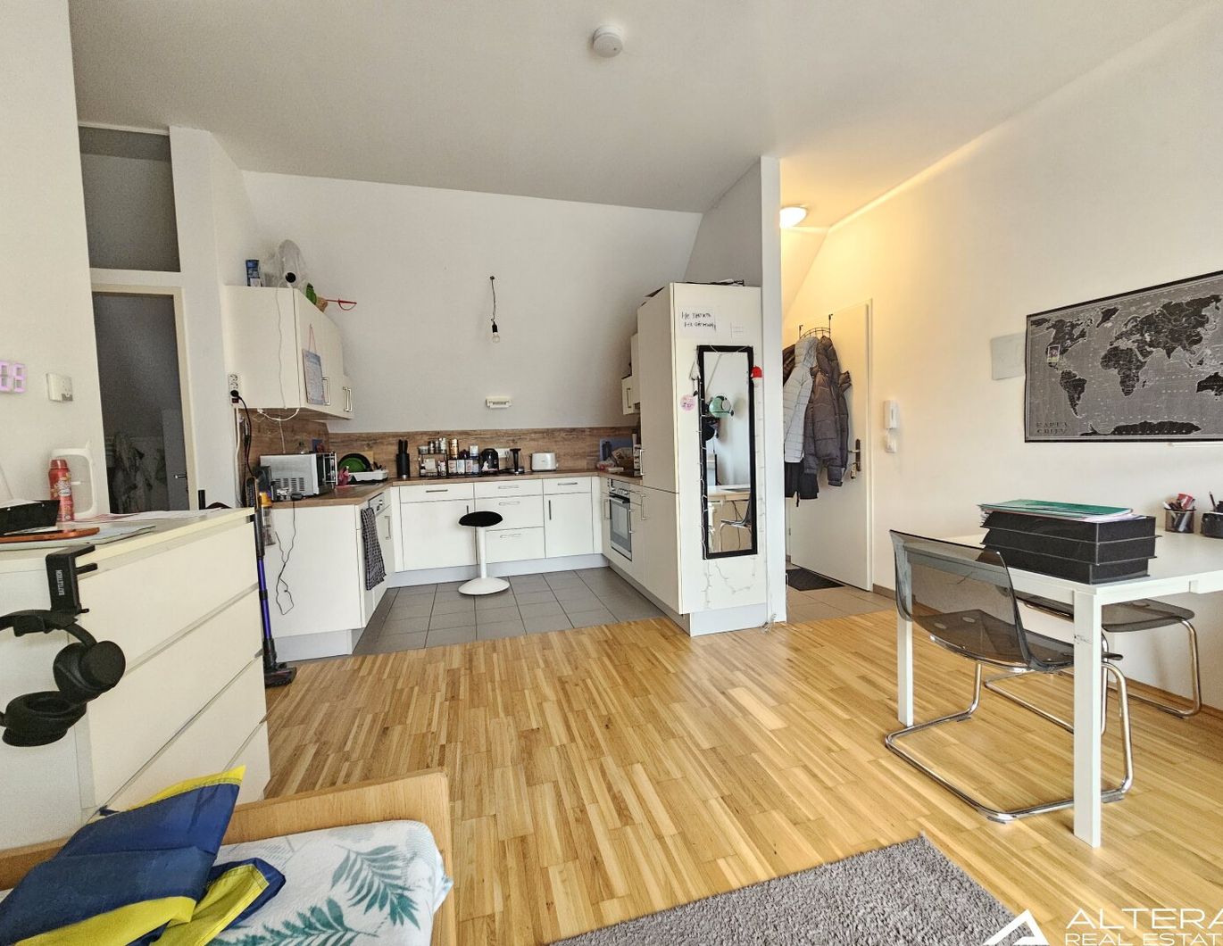 PROVISIONSFREI! - Gries! - Sanierte 2-Zimmer-Wohnung mit Balkon im 2.OG!