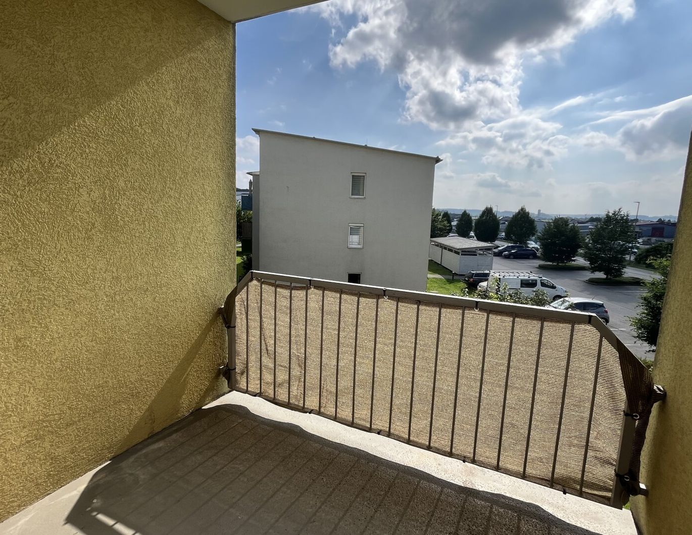 Gemütliche 2-Zimmer-Wohnung mit Loggia in Enns
