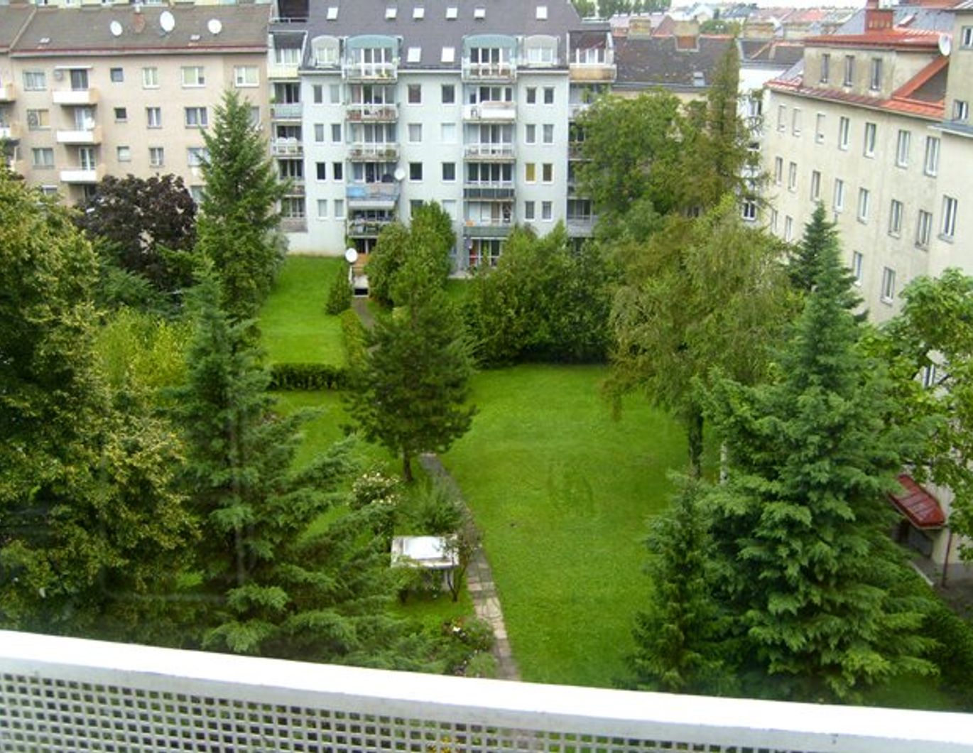 Für Anleger - gartenseitige Ruhelage Nähe Rosensteingasse!