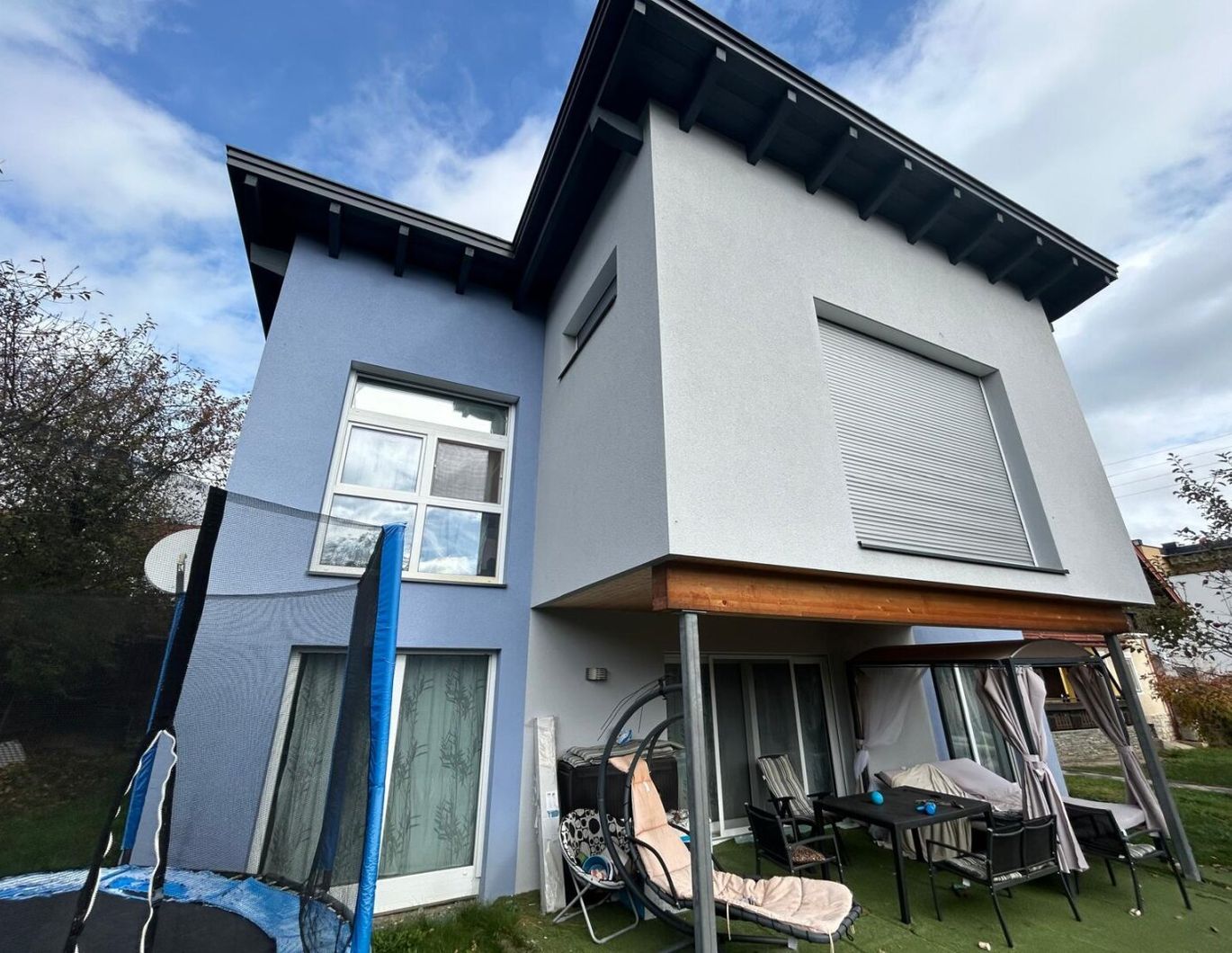 Feldkirchen Stadt - BJ 2018 ein Familien Haus 170 m² mit Garten und Carport mit 590 m² Grund- nähe medQuartier-Ärztehaus, HAK & BH Feldkirchen