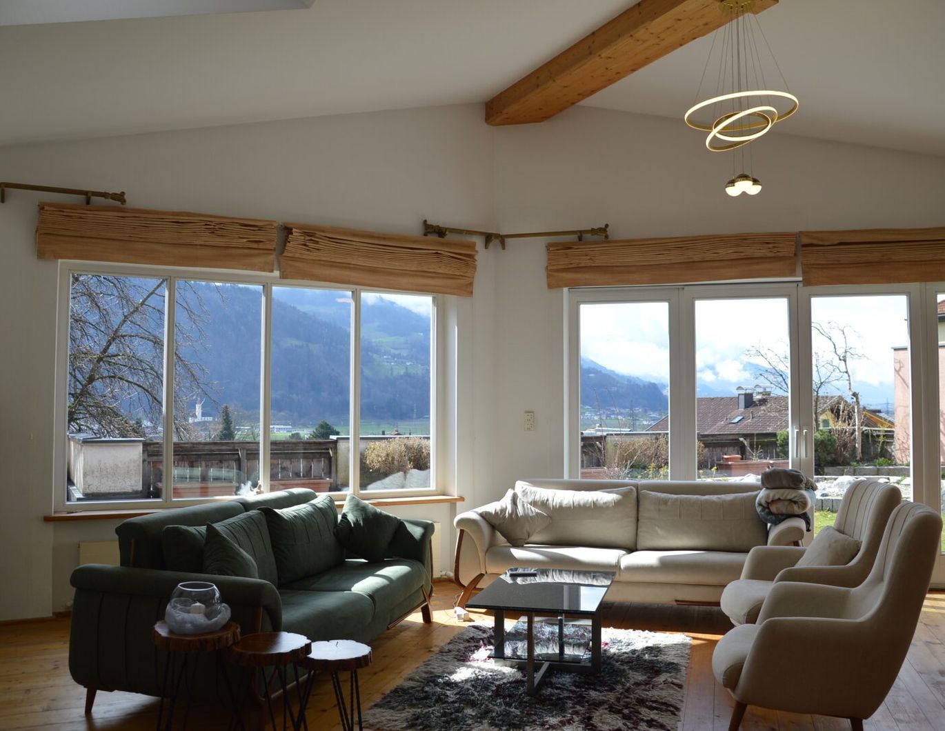 Exklusive Wohnung in Jenbach, 161m² Wohnfläche, 5 Zimmer, Terrasse, Lift