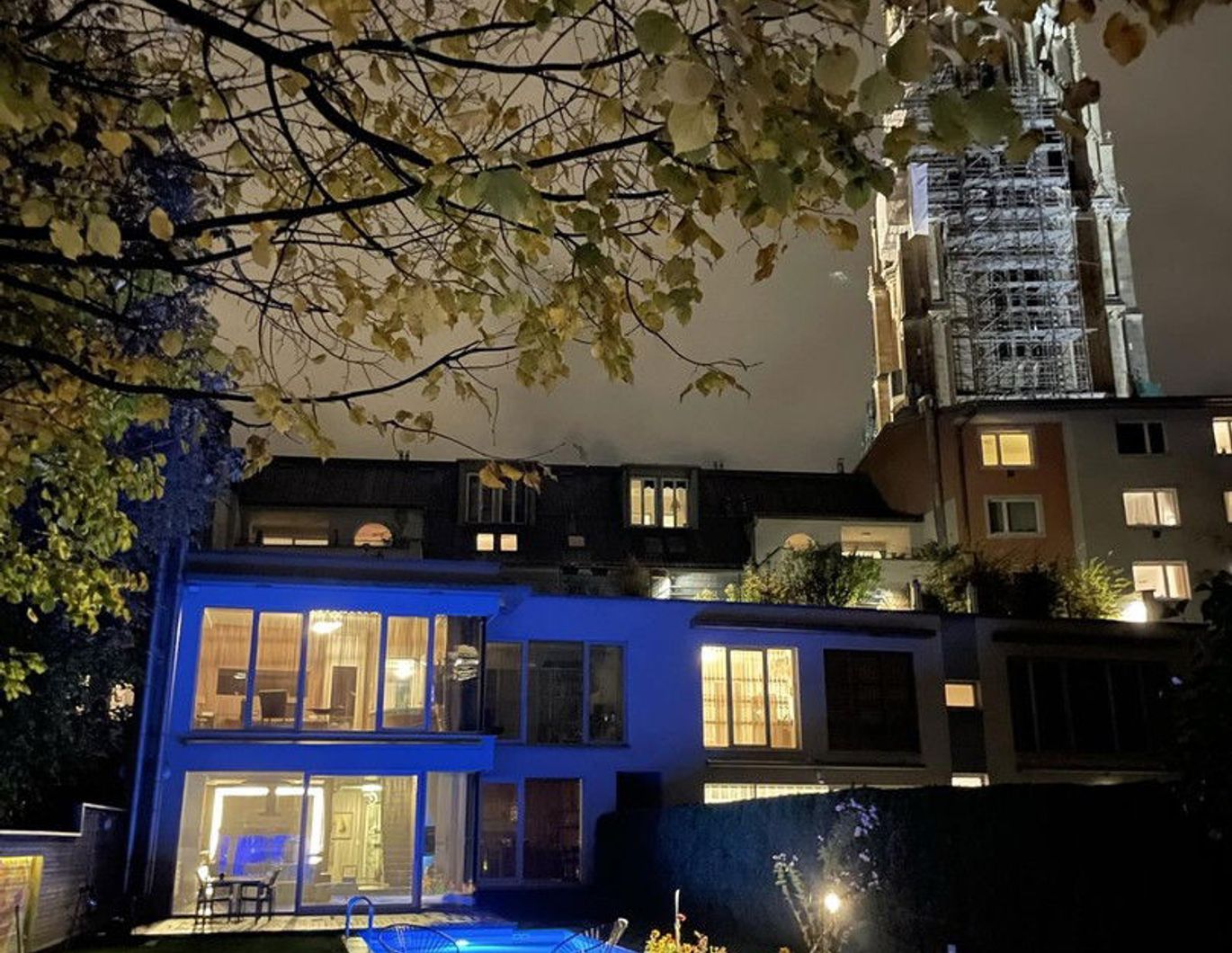 DOMPLATZ LINZ - Townhouse - Garten - Pool - Tiefgarage